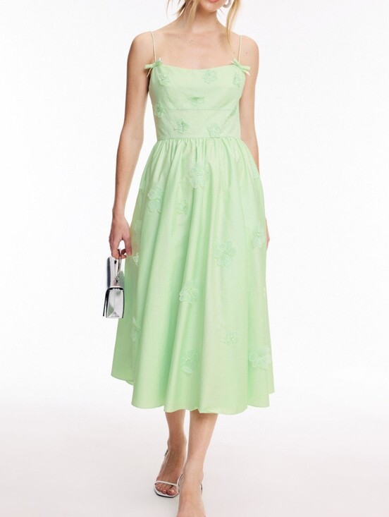 Self-Portrait Dresses & Skirts - SELF-PORTRAIT | $510 Cotton Flower Midi Dress